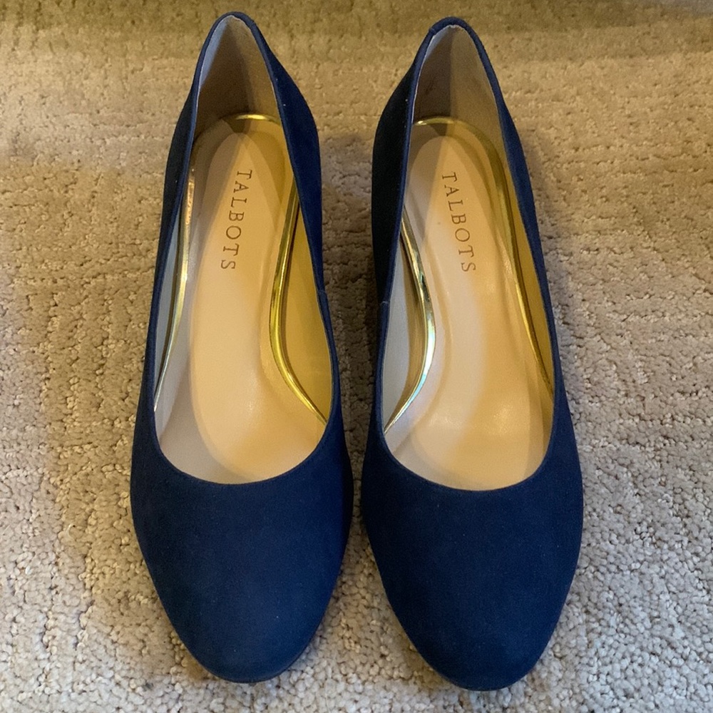 Talbot’s womens pumps